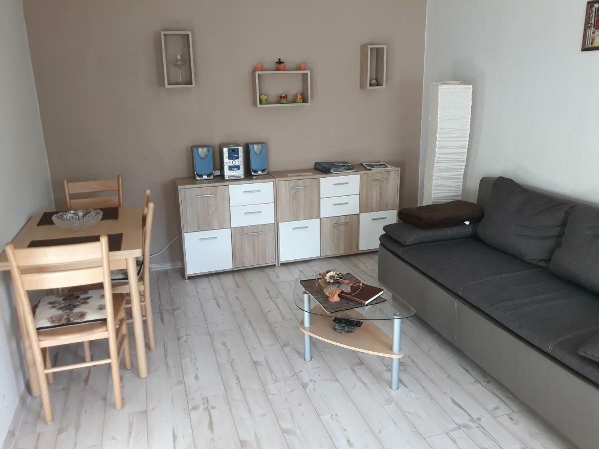 Ferienwohnung "Am Weinberg" Bad Schmiedeberg Luaran gambar